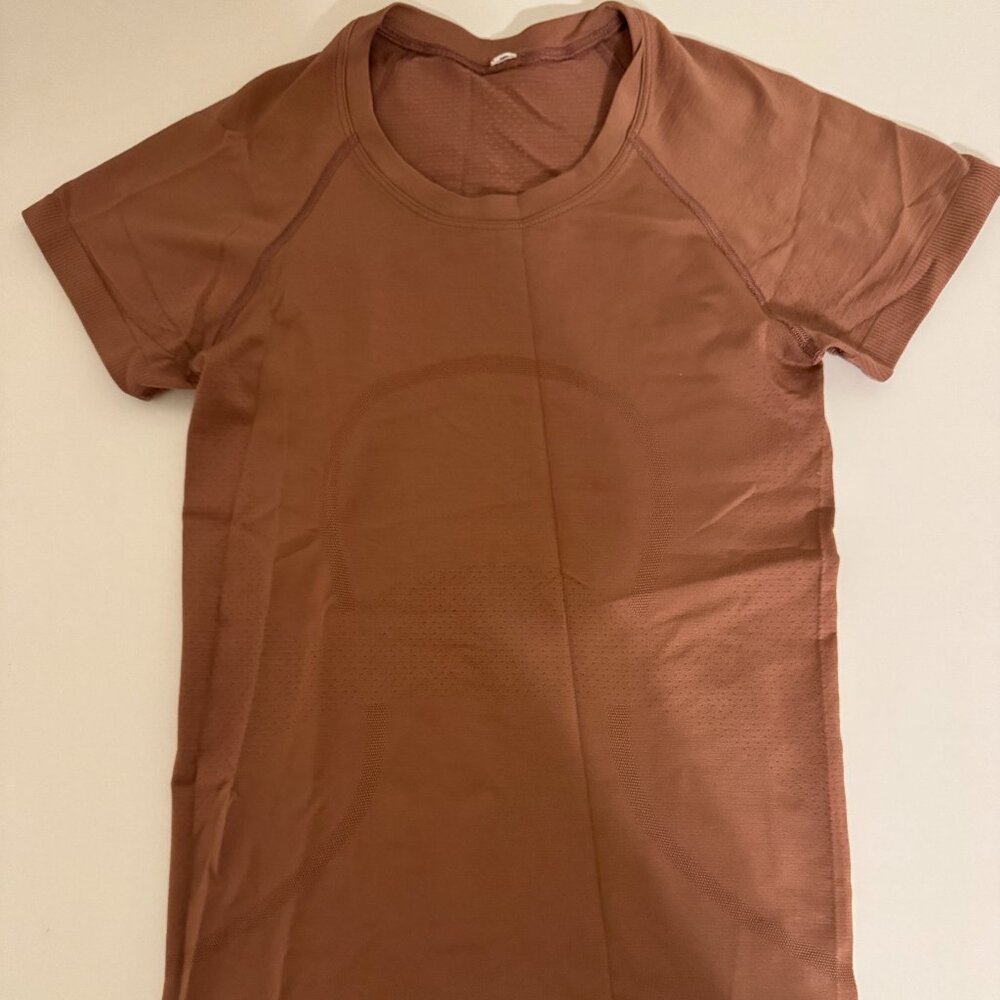 Lululemon Swiftly Tech Short Sleeve
